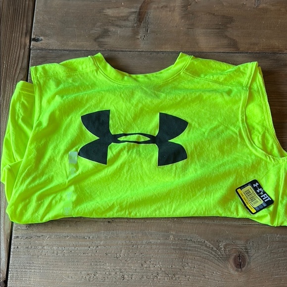 Under Armour Green and Black Athletic Tank Top - Picture 1 of 4